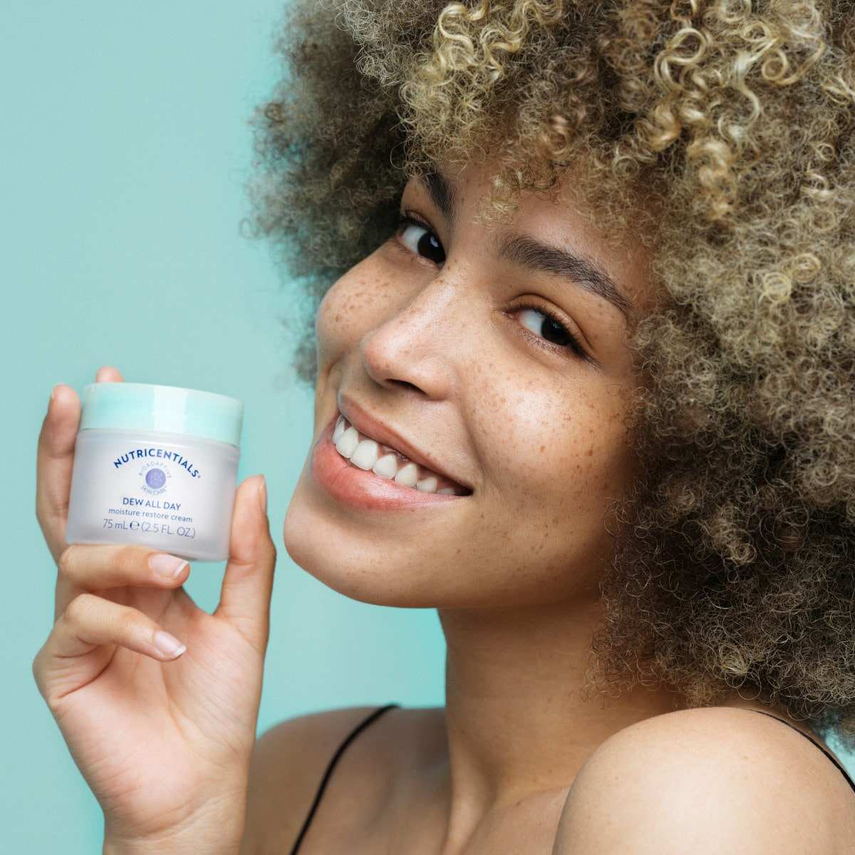 Dew All Day Moisture Restore Cream