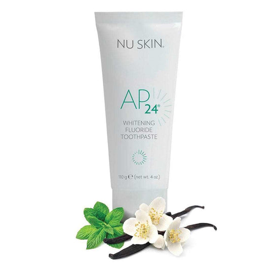 Produktfotografie. AP 24 Whitening Fluoride Zahnpasta von Nu Skin. Nettogewicht 110g.